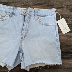UNIVERSAL THREADS MIDI SHORTS VINTAGE STRETCH - CUTOFFS - WOMEN'S SIZE 0